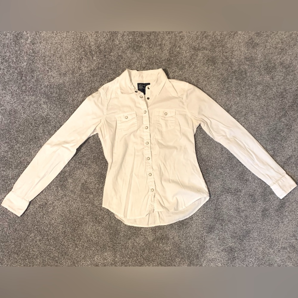 American Eagle casual button down